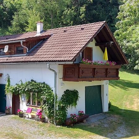 Ferienwohnung Nadine Egger Himmelberg Exterior foto